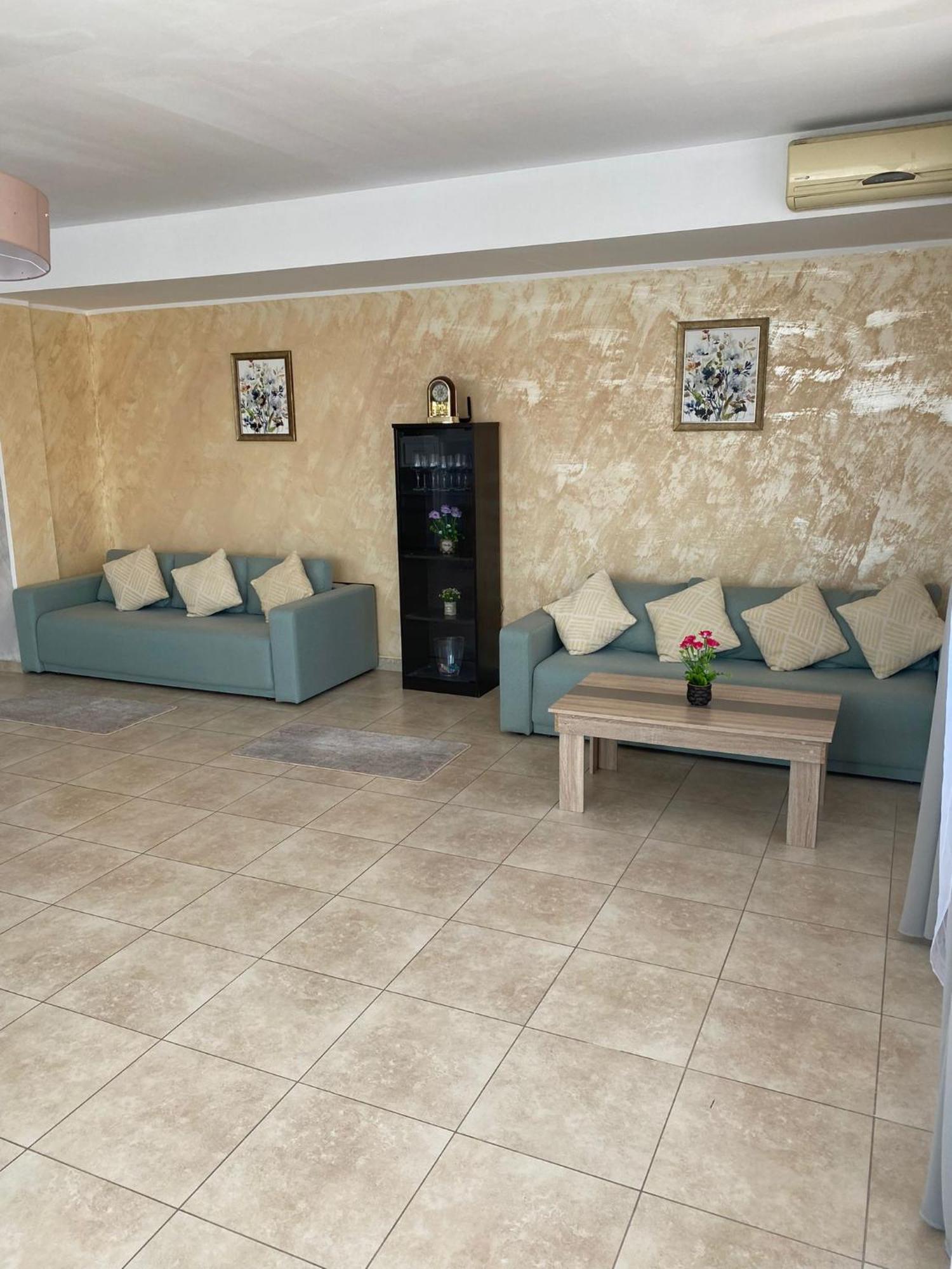 Ionut Summerland Apartments Mamaia Room photo